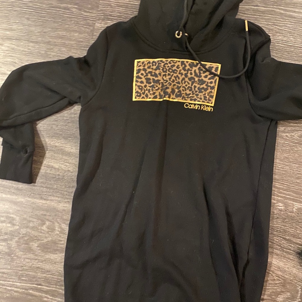 Long Calvin Klein hoodie